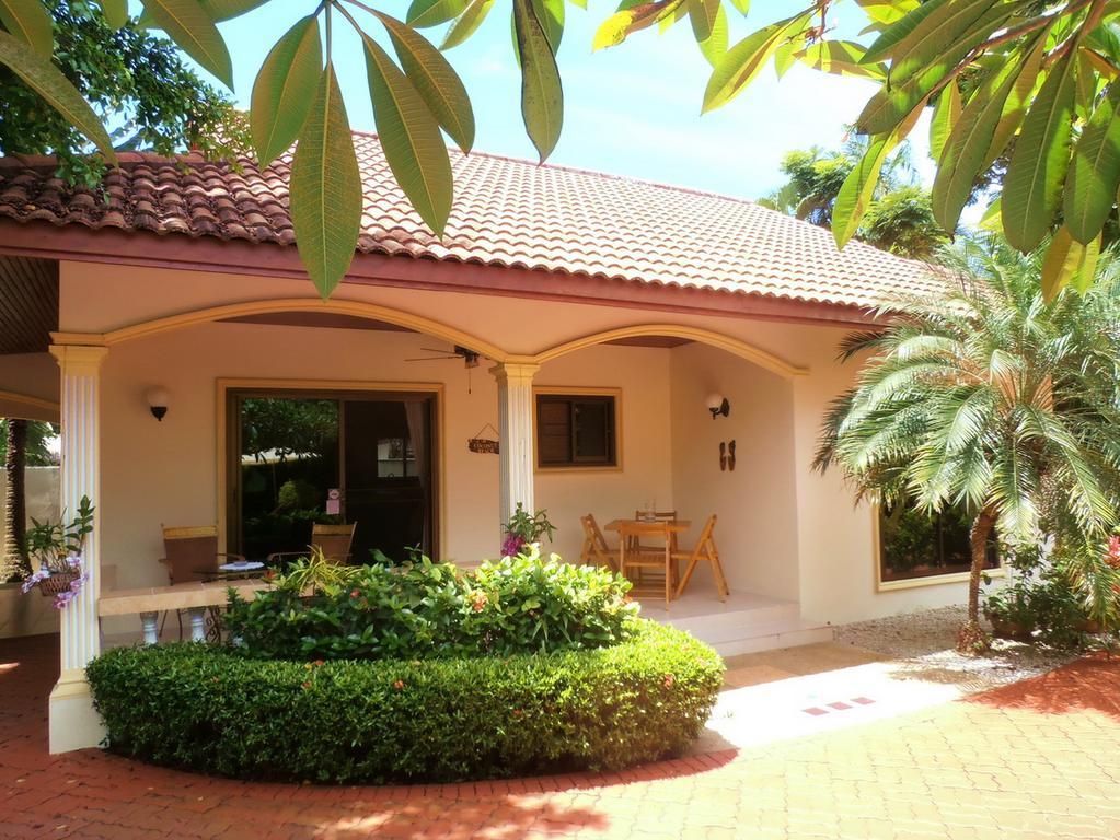 Coconut Paradise Holiday Villas Phuket Room photo