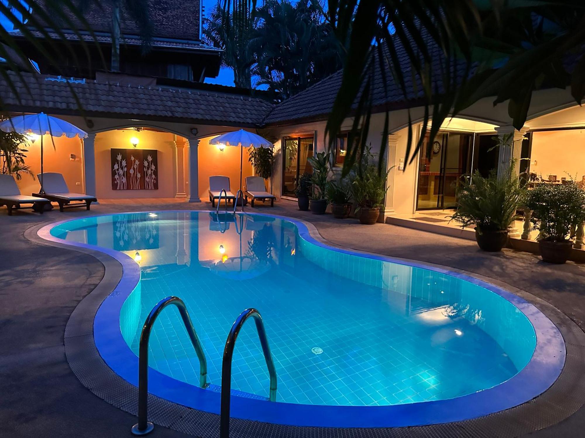 Coconut Paradise Holiday Villas Phuket Exterior photo
