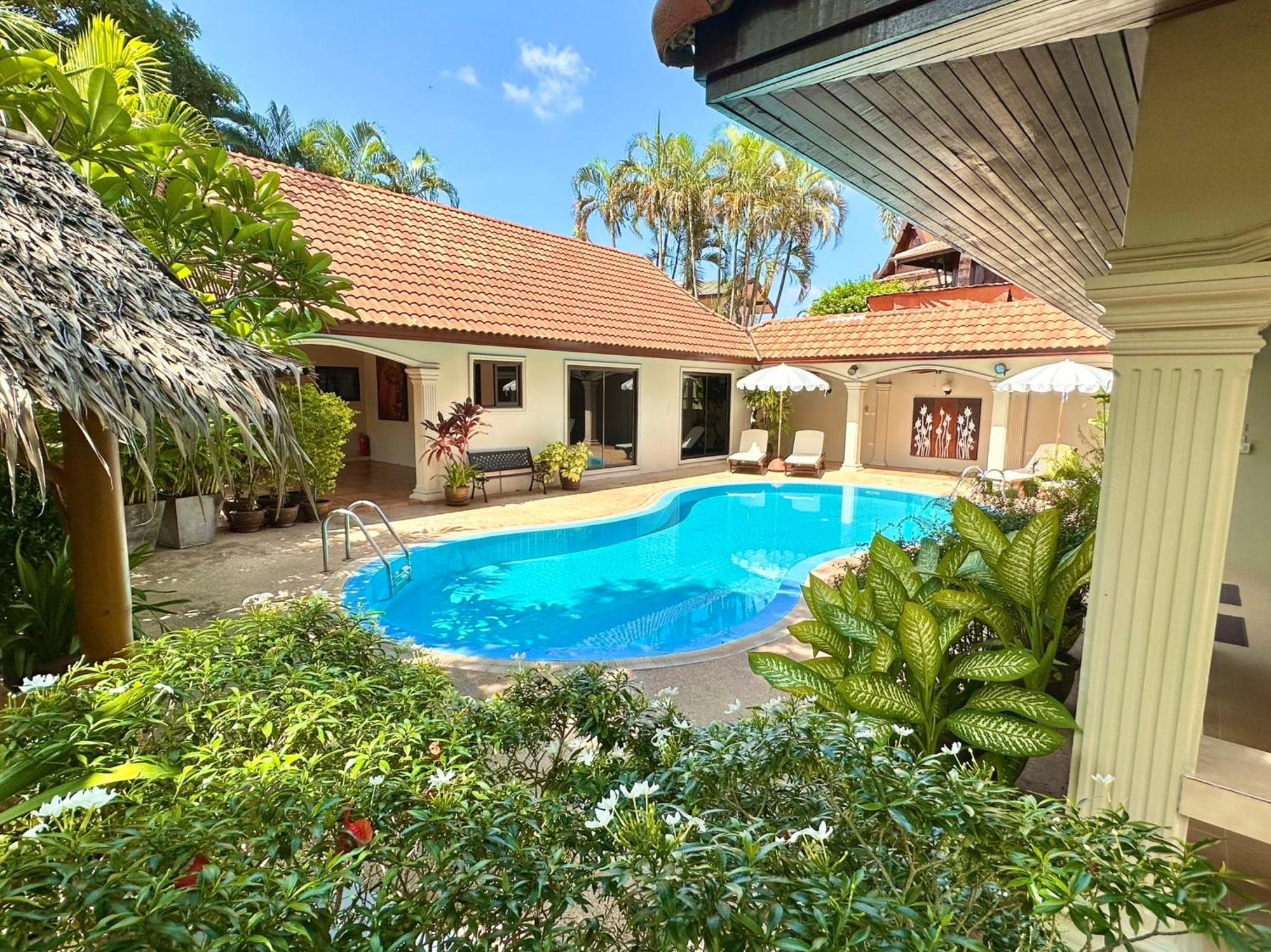 Coconut Paradise Holiday Villas Phuket Exterior photo