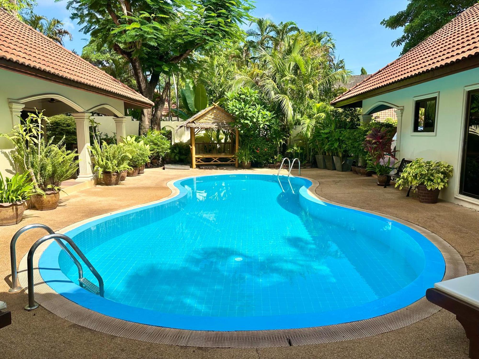 Coconut Paradise Holiday Villas Phuket Exterior photo