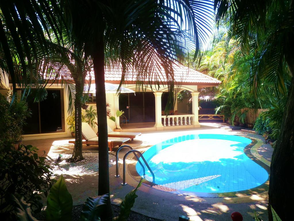 Coconut Paradise Holiday Villas Phuket Room photo